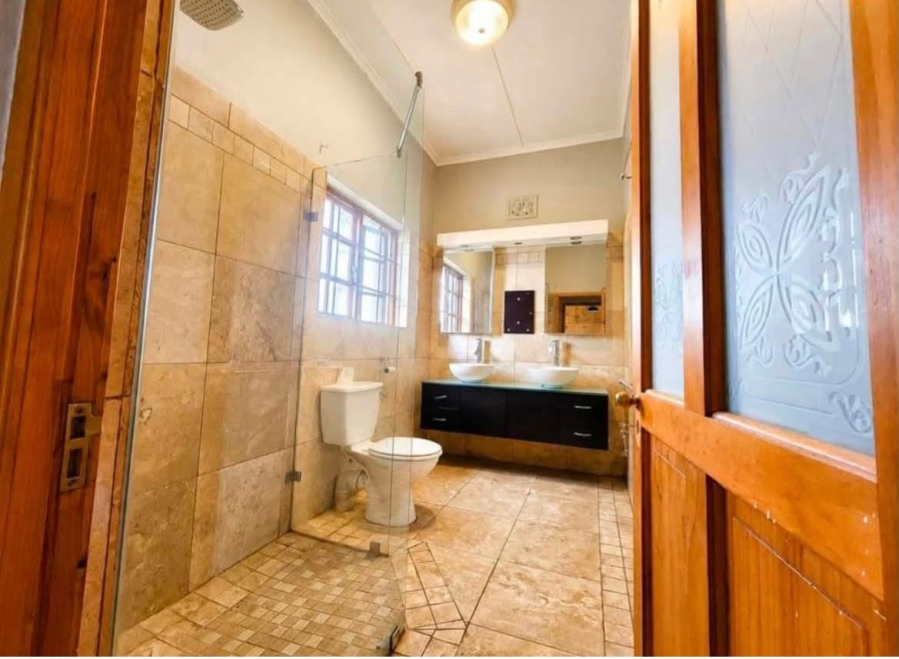 6 Bedroom Property for Sale in Montagu Western Cape